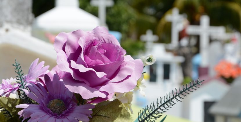 “Ondersteuning en begeleiding bij crematie: Afscheidsplechtigheid, muziek en herdenkingsmogelijkheden”