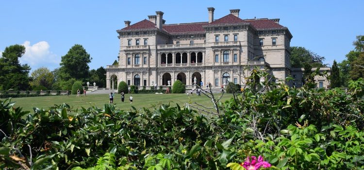 Tuinontwerp laten maken voor een stijlvolle en onderhoudsvriendelijke villatuin